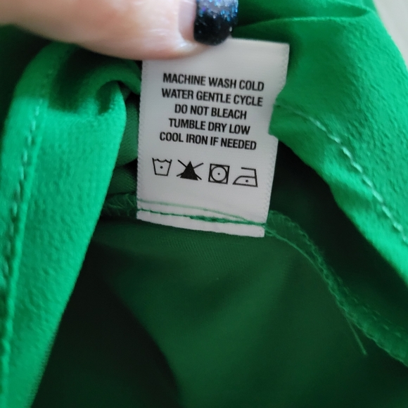 1. State Kelly Green V-neck ruffle sleeve blouse size small professional office - Picture 7 of 11